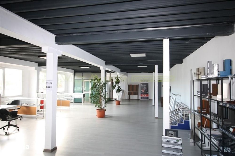 Proprietate pozitie exceptionala, teren 10,000 mp, deschidere DN1 36 m