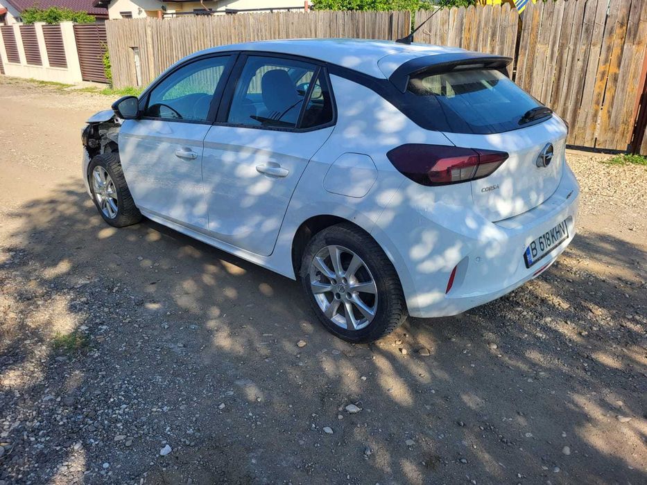Opel Corsa, 1.2, avariat