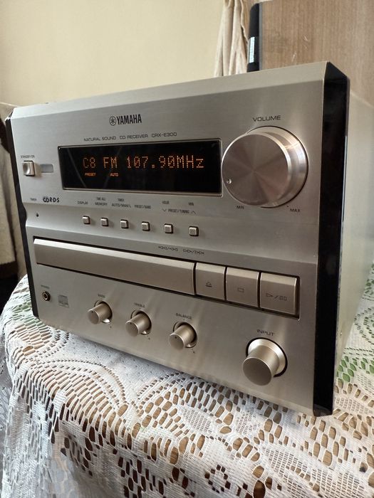 Yamaha CRX-E300 Мини