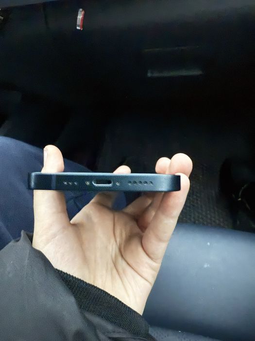 Продам айфон 13 Срочно