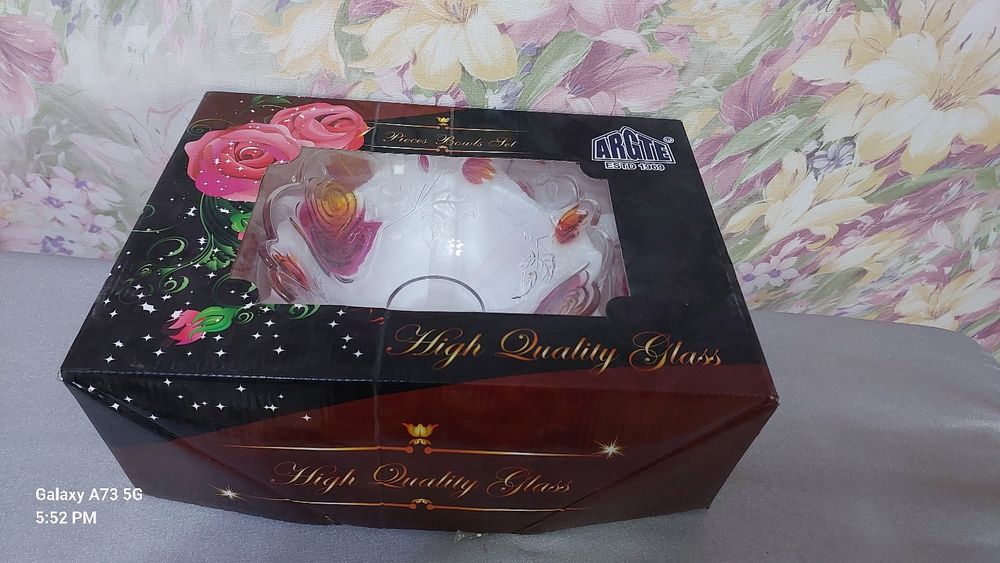 Набор декоративных ваз