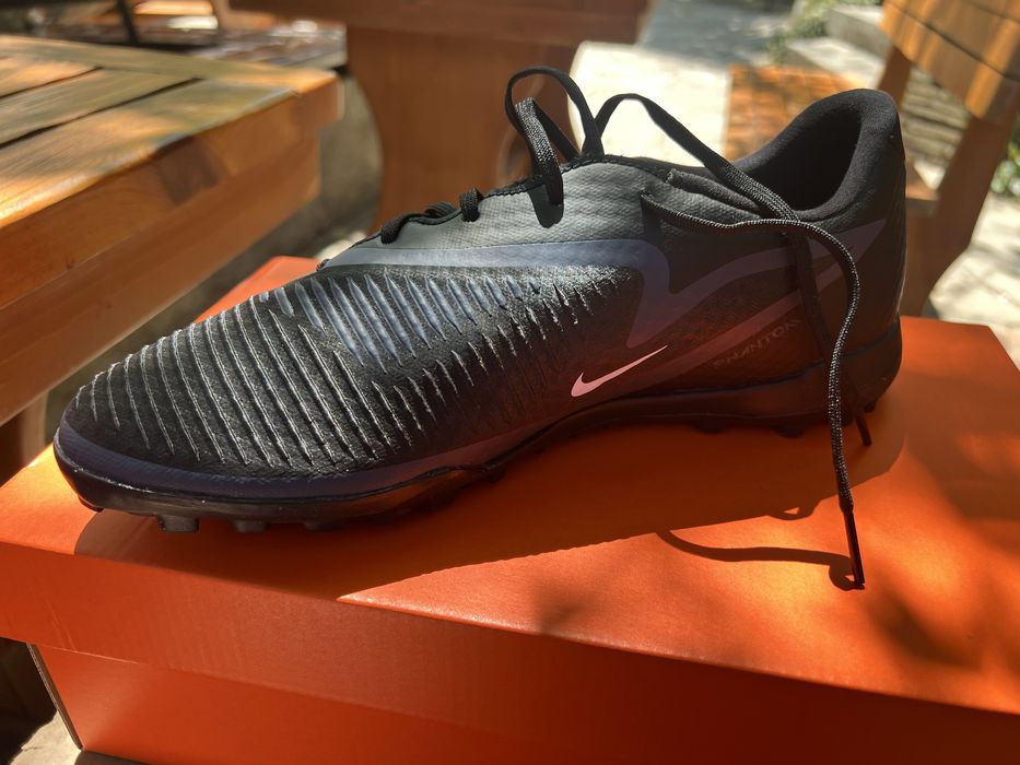 NIKE  Phantom 6 Low Acad