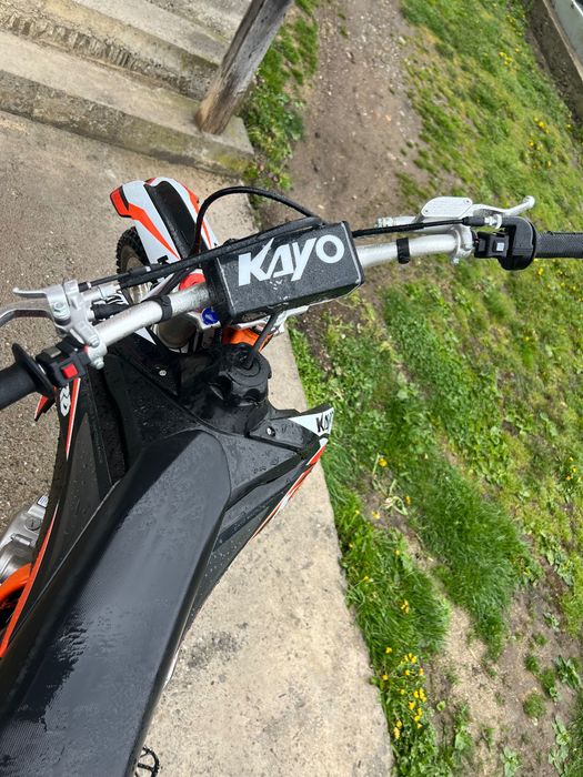 Vand motocros Kayo 250cc   Sau schib cu biciglete