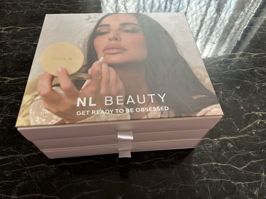 Продвам кутия на Nl beauty