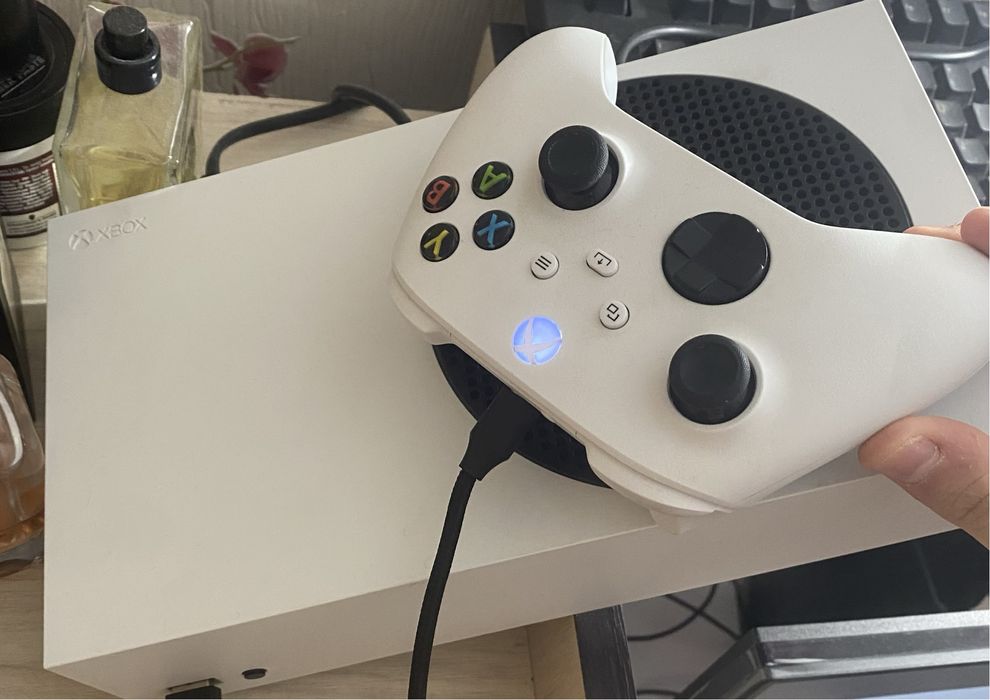 Xbox series s white