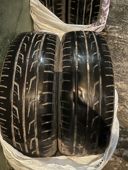 Продам шины комплект 4 шт.