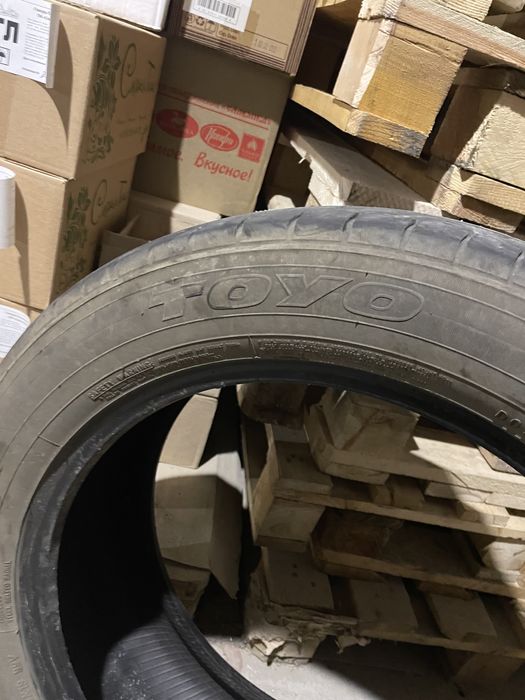 Шины 225/ 55 19 toyo