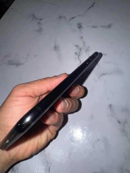 Iphone 11pro max sotiladi