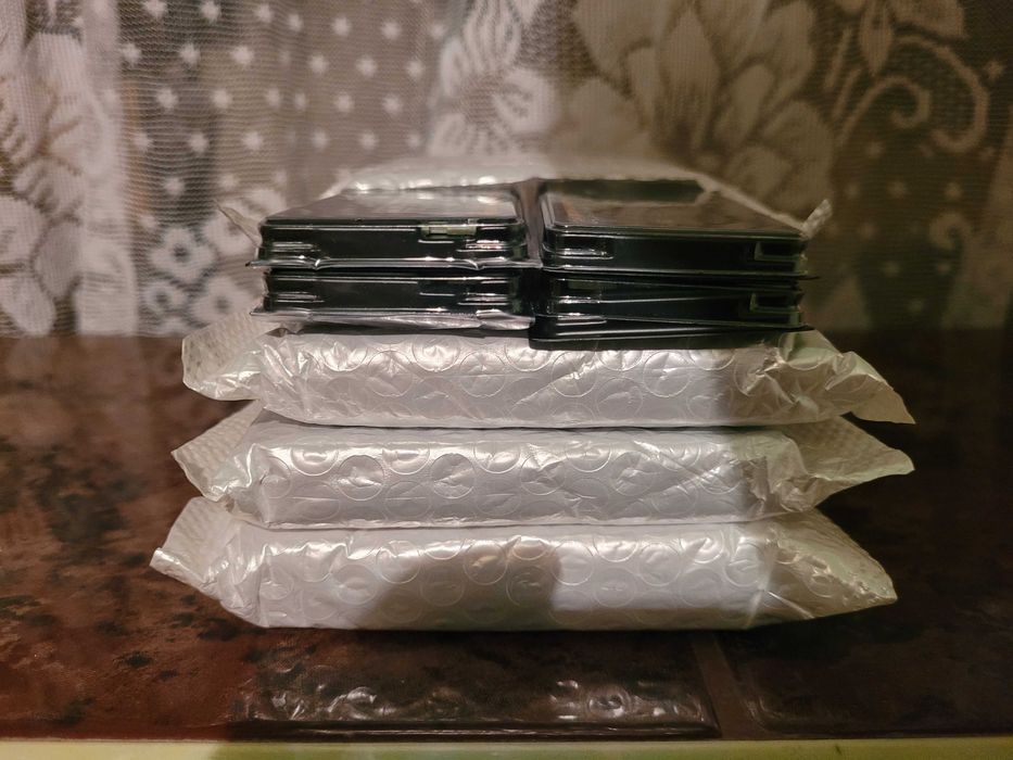 16 x 16 GB DDR3 ECC 1600MHZ