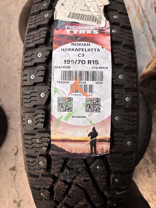 Нови за Бус 195/70/15  Nokian 4бр
