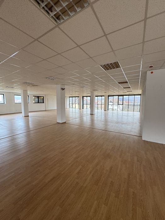 De Inchiriat Spatiu Comercial 700m2 "Calea Lui Traian 295"