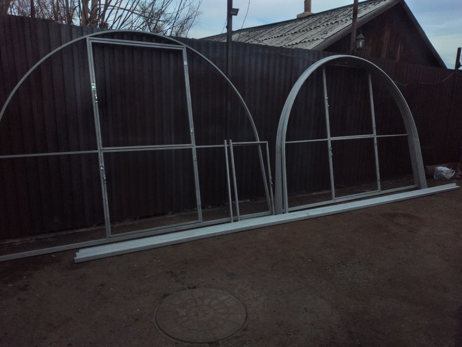 Сезонные теплицы