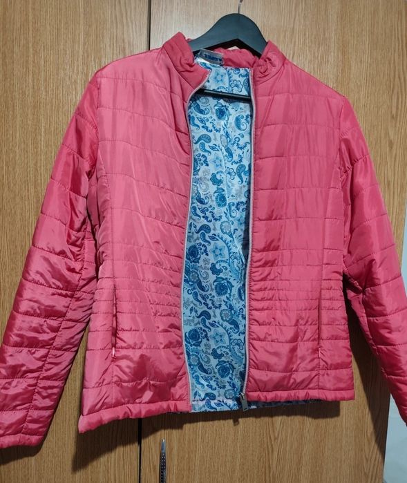 Geacă de toamnă foarte buna