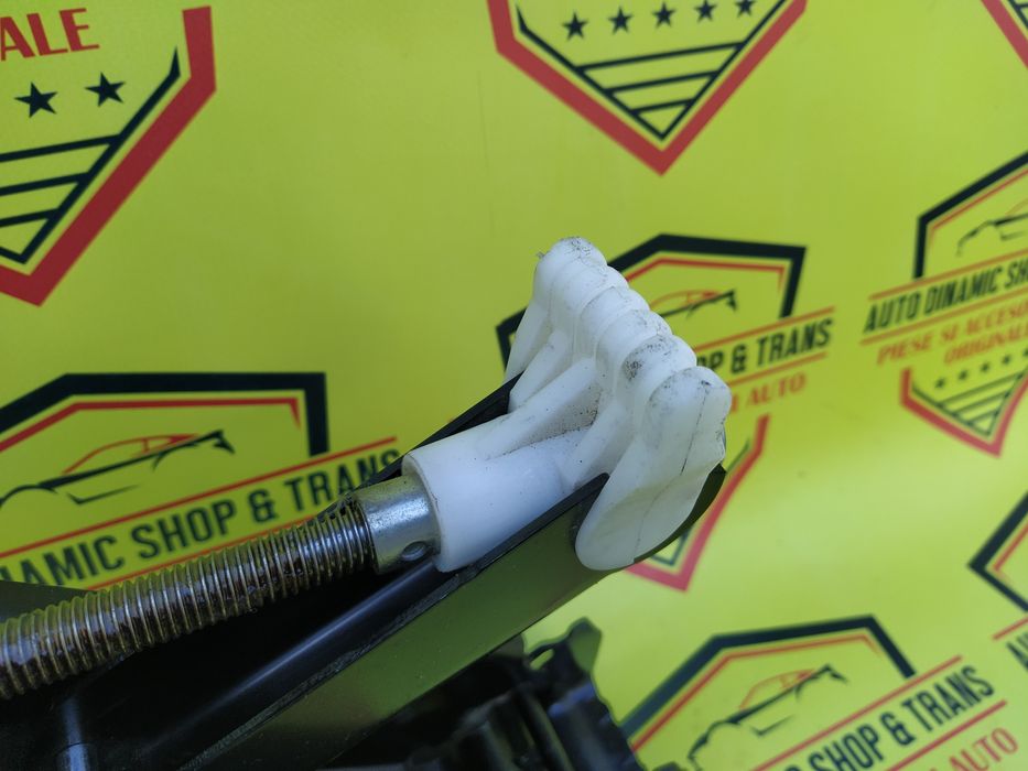 Cric auto punct sprijin original Renault Clio 4 Fab. 2012 / prezent