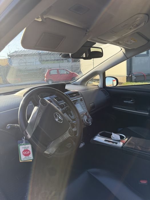 Toyota Prius Plus 2018, HYBRID + GPL