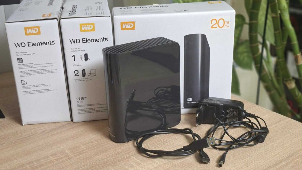 HDD Extern WD Elements 20TB, 3.5", USB 3.0 - Sănătate 100%, Pachet Complet