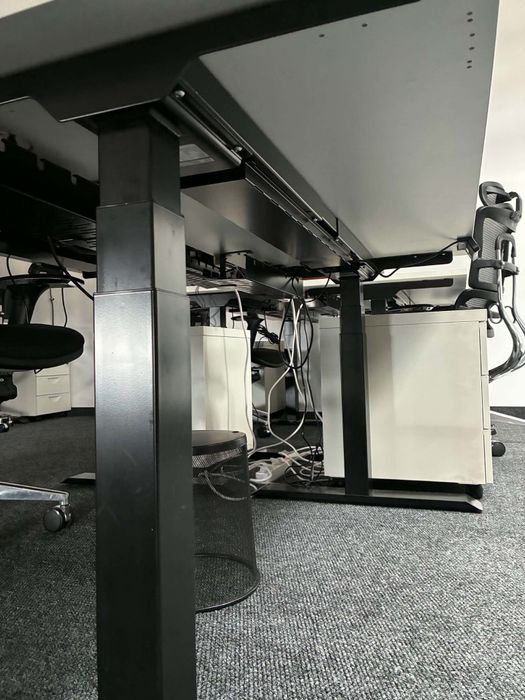 Ергономично Височинно Бюро Ergo Desk Pro