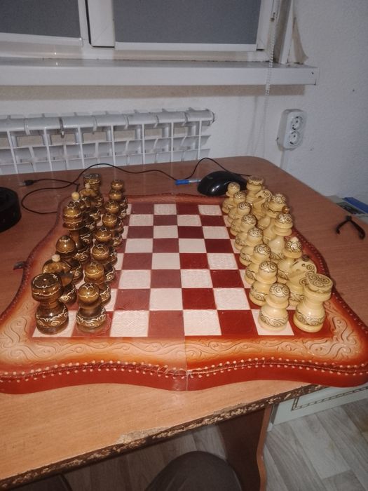 Шахматы продам срочно