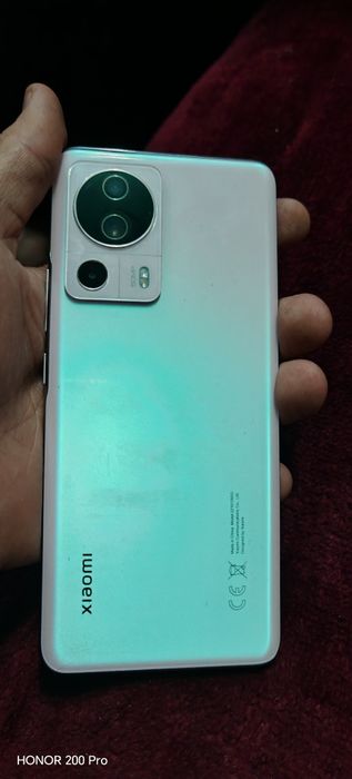xiaomi 13 lite kar dak bor aybi yoq obmen