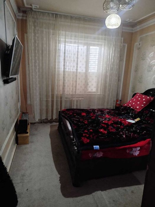 Продается квартира в Яшнабадском районе Тузель 4-х комнат 4-этаже 98м2