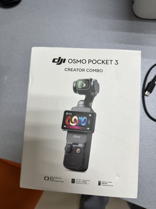 DJI Osmo Pocket 3 Creator Combo