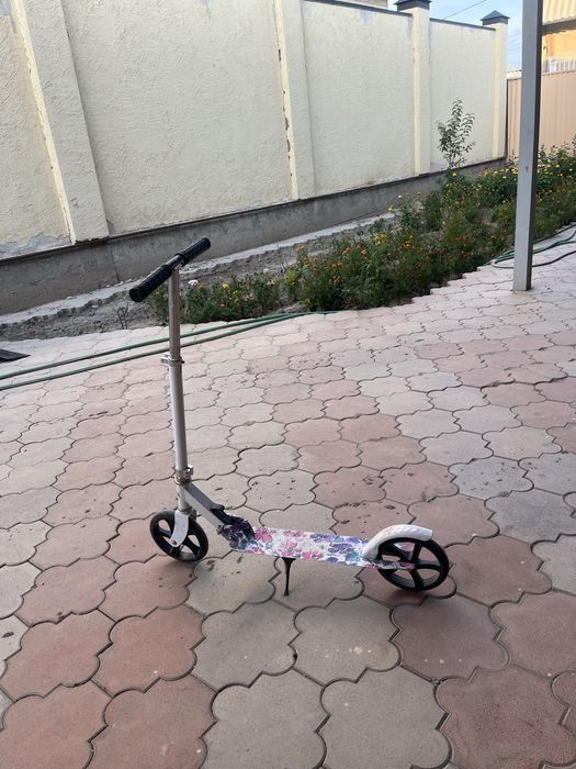 Продается самокат детский б/у