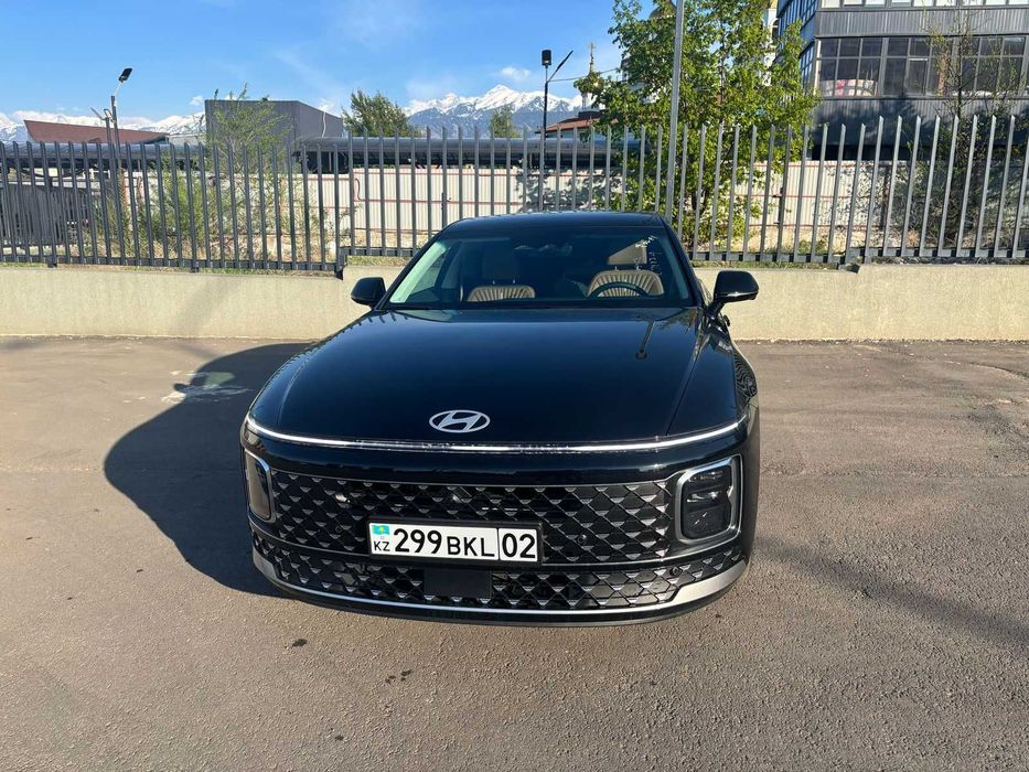 Hyundai Grandeur Calligraphy 2024