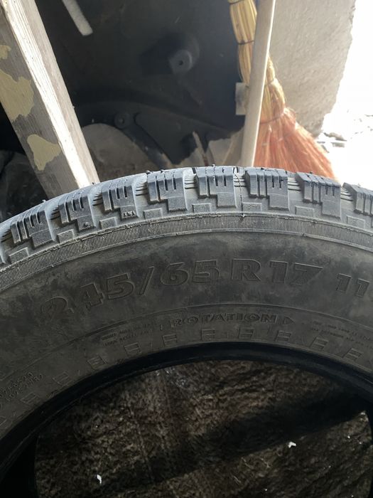 Шиный зимный 17 размер