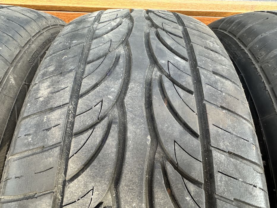 4бр. Летни Гуми 175/65R/15 -INTERSTATE- DOT:0813- 5,3мм.+5,1мм.