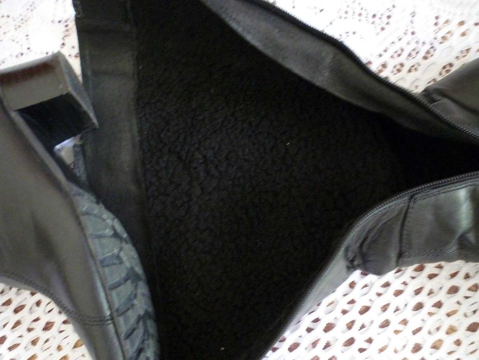 Черни ботуши,ест.кожа №35