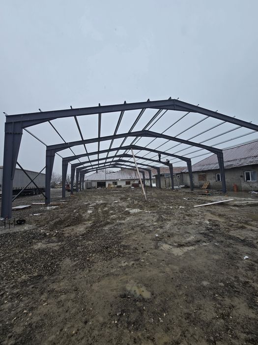 Hale și structuri metalice preț de producator