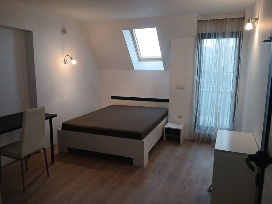 Дава се под наем Двустаен апартамент в София, Оборище - 76 кв.м за 957.27 € - Снимка #2