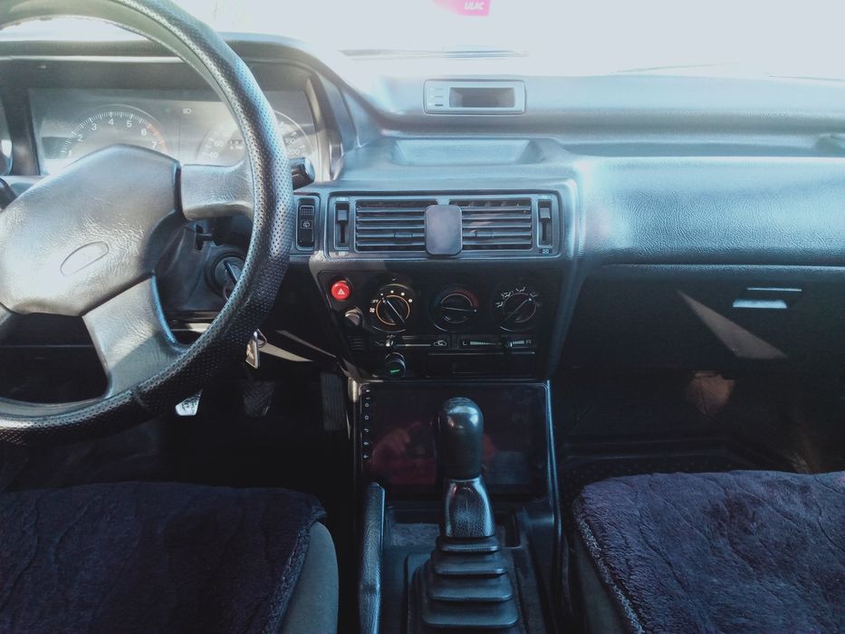 Mitsubishi galant
