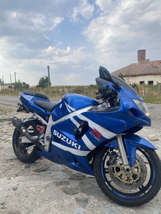 Vand / schimb moto (chopper) sau auto ! suzuki gsxr 600