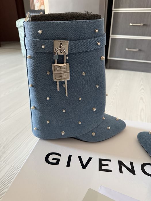 Оригинални ботуши Givenchy
