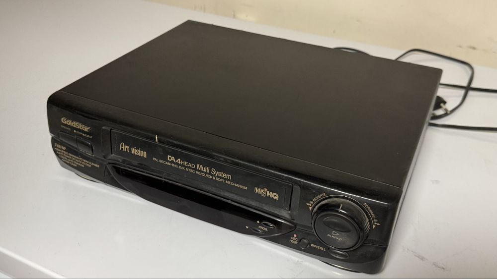 GoldStar Art Vision – модель T49HW