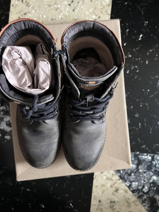 Зимни обувки за момче