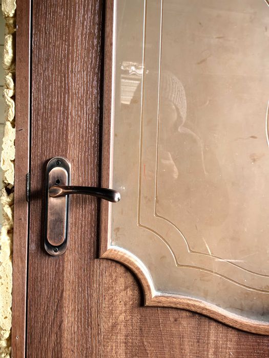 Продам двери срочно