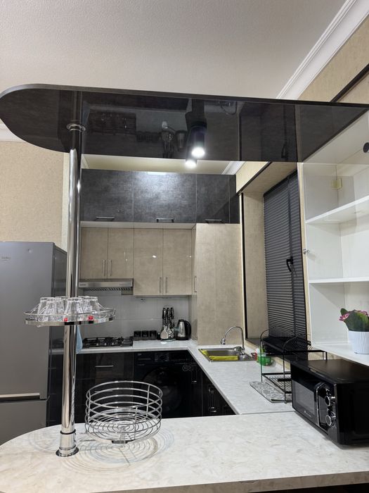 Сдаётся 2-х комнатная квартира на первом этаже