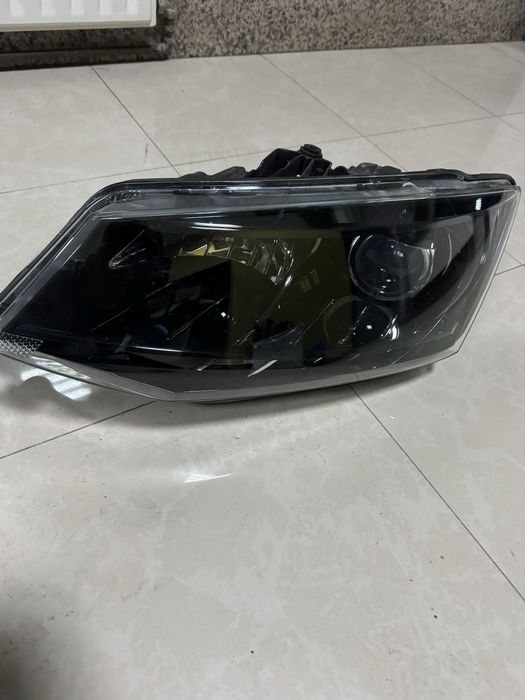 Vand far/faruri stanga skoda fabia
