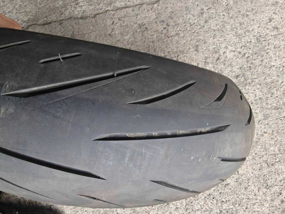 Bridgestone Battlax s22 Гуми за мотор