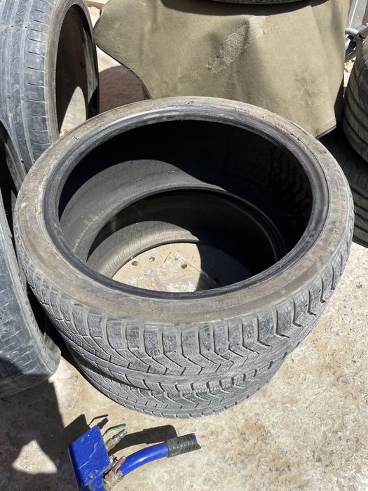 Шины зимние 255/35/19