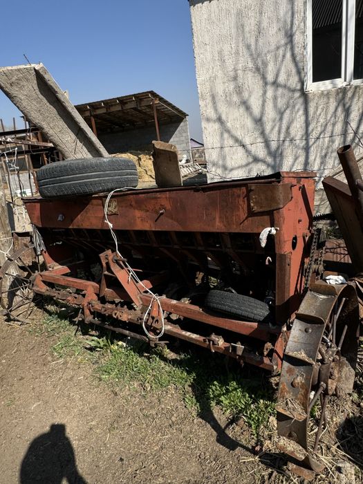 Трактор китайский                  .