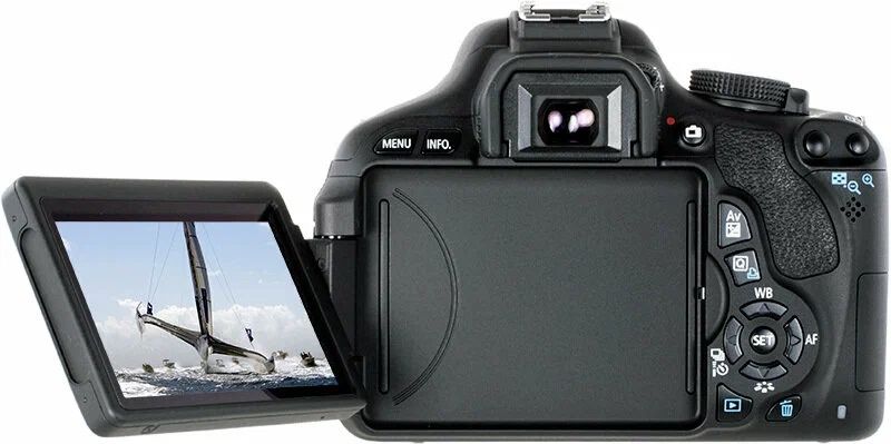 Фотоаппарат Canon 600D