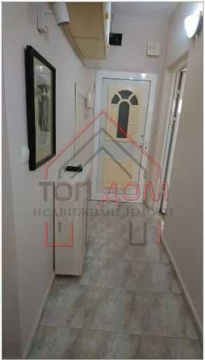 Дава се под наем Тристаен апартамент в Варна, Център - 100 кв.м за 612 € - Снимка #4