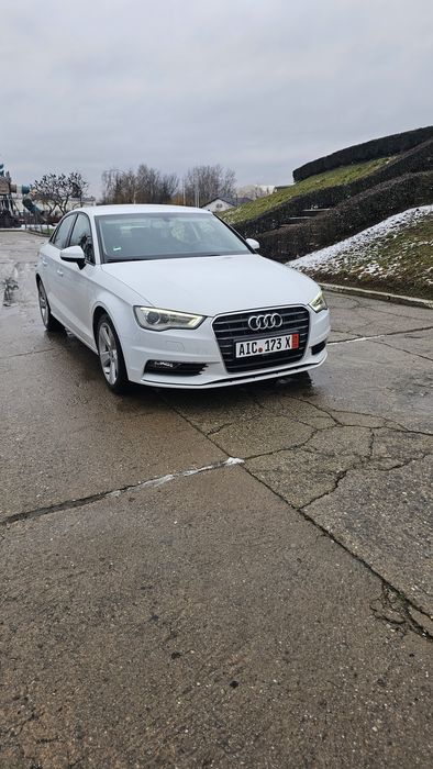 AUDI A3.8V  Limuzină euro6