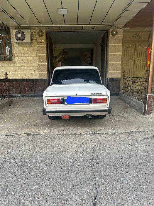 автомобиль ваз 2106