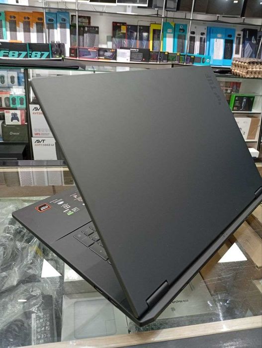 ASUS TUF GAMING A18, AMD R7-260,DDR5 16GB, SSD 1TB Gen4, RTX™ 5060 8GB