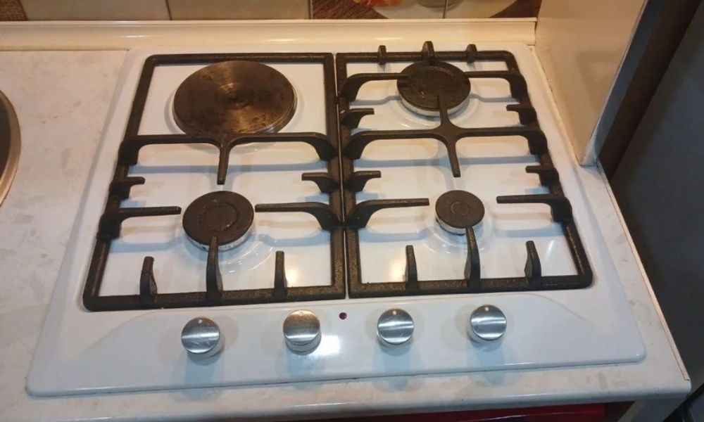 Kuhnniy uchun gaz plita