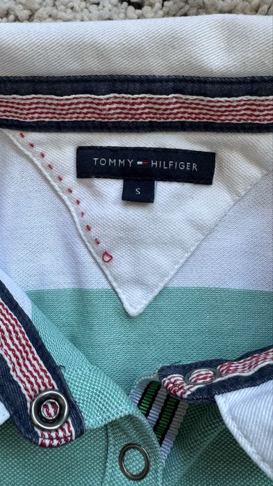 Нова дамска тениска Tommy Hilfiger размер XS